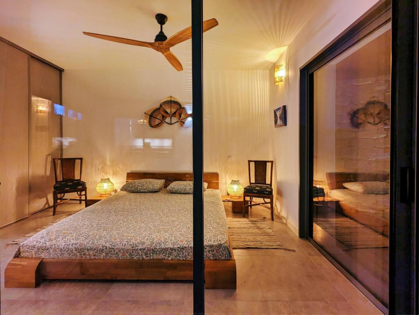 Lone Star Riviera - 5 Minutes Walk To The Carqueiranne